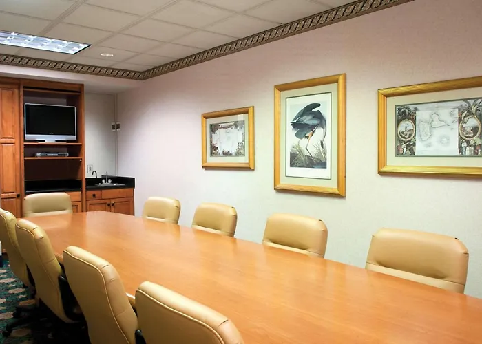 Hampton Pensacola-airport Hotel 3*