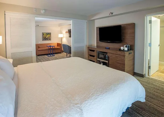 Hotel Hampton Pensacola-airport Pensacola