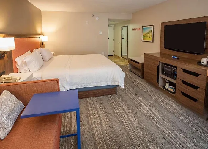 Hampton Pensacola-airport Hotel