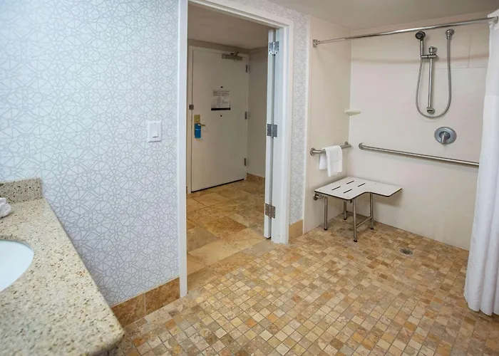 Hampton Pensacola-airport Hotel