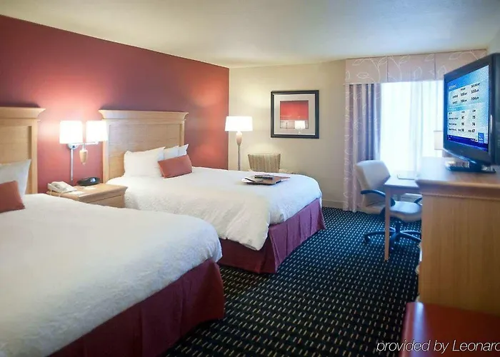 Hampton Pensacola-airport 3*